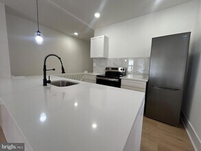 114 S 58th St in Philadelphia, PA - Building Photo - Building Photo