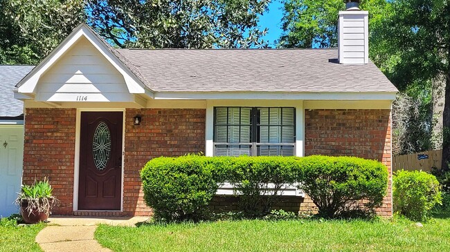 property at 1114 Brafforton Dr