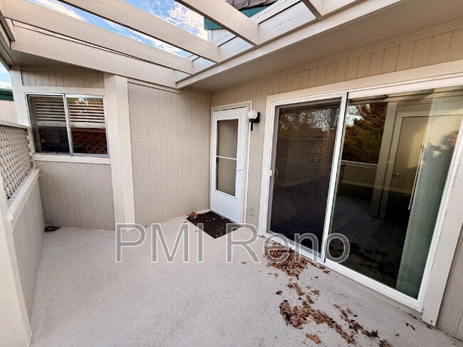 2507 Sycamore Glen Dr in Sparks, NV - Building Photo - Building Photo
