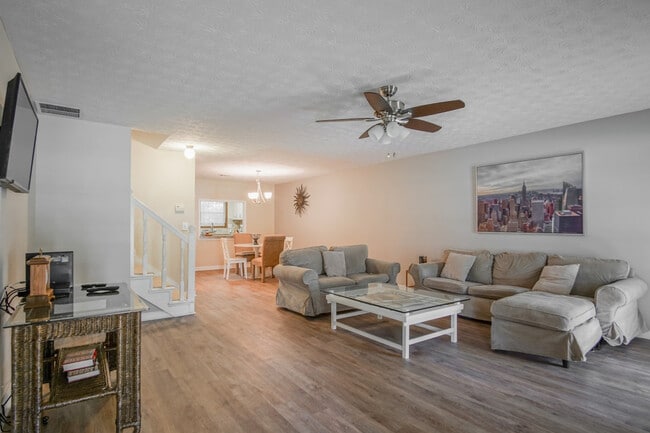 property at 846 Park Pl NE