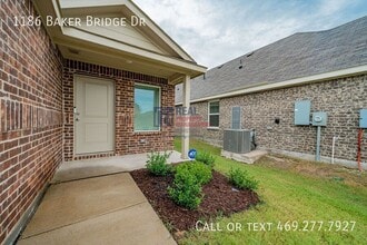 1186 Baker Brg Dr in Forney, TX - Building Photo - Building Photo