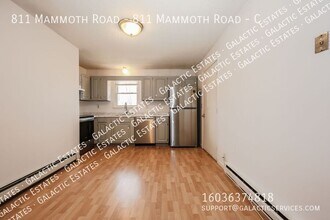 811 Mammoth Rd in Manchester, NH - Building Photo - Building Photo