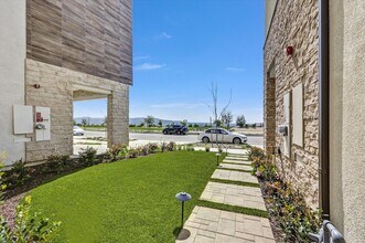 418 Sycamore Dr in Montebello, CA - Building Photo - Building Photo