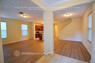 6849 Sundrop St in St. Cloud, FL - Building Photo - Building Photo