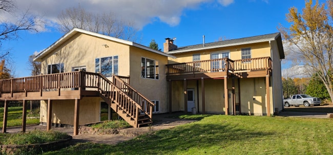 property at 2020 Crosstown Blvd NE