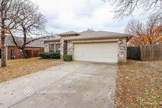 3833 Chimney Rock Dr in Denton, TX - Building Photo - Building Photo