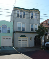 471 Winchester St Apartments