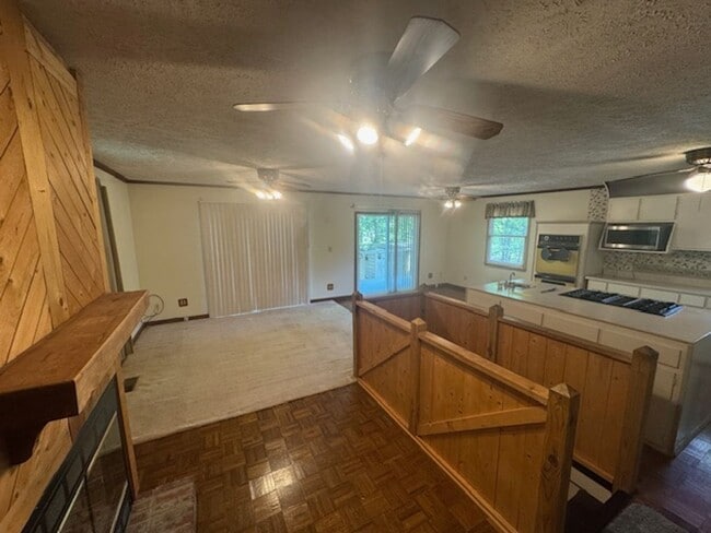 246 Waterview Dr in Lagrange, GA - Building Photo - Building Photo