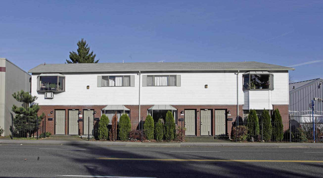 Lents Apartments Lents Apartments in Portland, OR - Building Photo