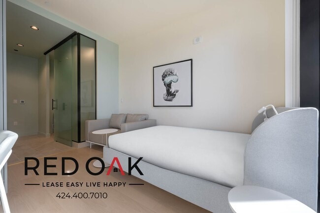 6401 Wilshire Blvd in Los Angeles, CA - Building Photo - Building Photo