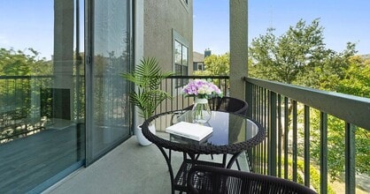 The Pearl on Frankford in Dallas, TX - Foto de edificio - Building Photo