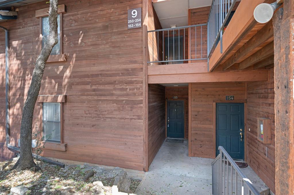 4711 Spicewood Springs Rd in Austin, TX - Foto de edificio