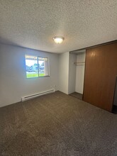 1806 S 66th Ave in Yakima, WA - Building Photo - Building Photo