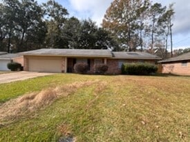 5725 Brownlee Dr in Jackson, MS - Building Photo