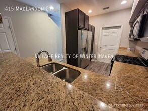 415 MacLandon Ct in Winter Haven, FL - Building Photo - Building Photo