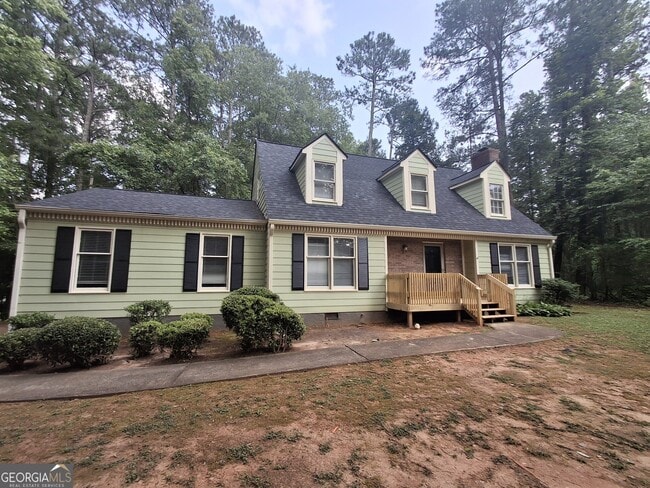 2243 Sharondale Dr in Villa Rica, GA - Building Photo - Building Photo