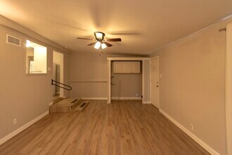 3212 Wenz Ave in Waco, TX - Building Photo - Building Photo