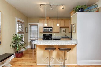 1362 N Marion St in Denver, CO - Foto de edificio - Building Photo