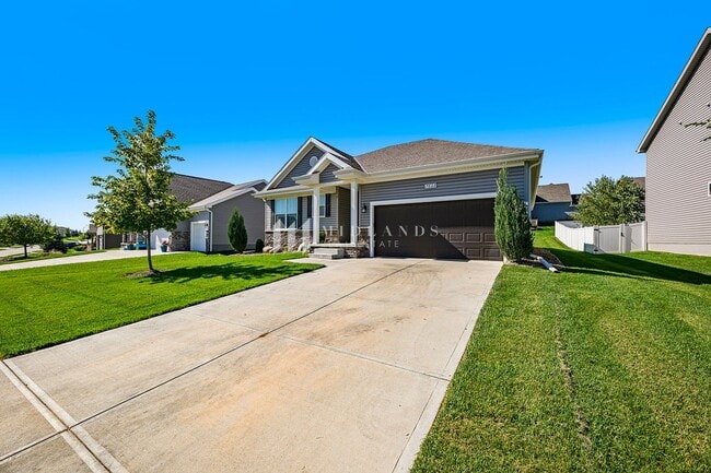 7822 S 184th Ave in Omaha, NE - Building Photo - Building Photo