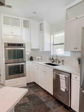 601 Lakewood Ln in Grapevine, TX - Building Photo - Building Photo