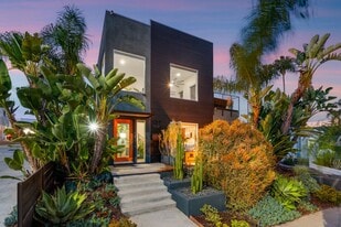 1928 Howard Ave in San Diego, CA - Building Photo