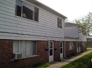 114 N Lafayette Ave in Royal Oak, MI - Building Photo - Building Photo