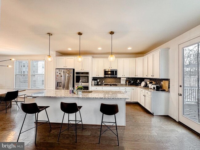 property at 42462 Dogwood Glen Square