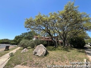 4503 Shavano Woods in San Antonio, TX - Building Photo