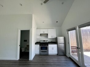 2736 Chanslor Ave in Richmond, CA - Building Photo - Building Photo