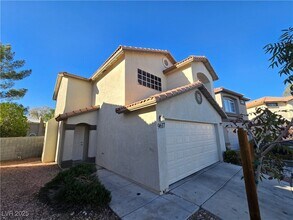 9617 Pine River Ln in Las Vegas, NV - Building Photo - Building Photo