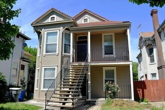 1009 T St in Sacramento, CA - Building Photo - Building Photo