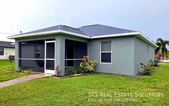 1913 NE 19th Terrace in Cape Coral, FL - Building Photo - Building Photo