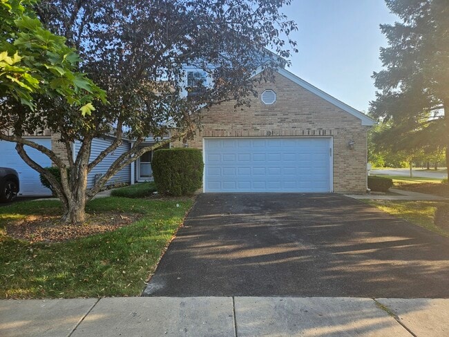 property at 10 King Dr