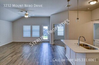 3232 Mt Nebo Dr in Yukon, OK - Building Photo - Building Photo