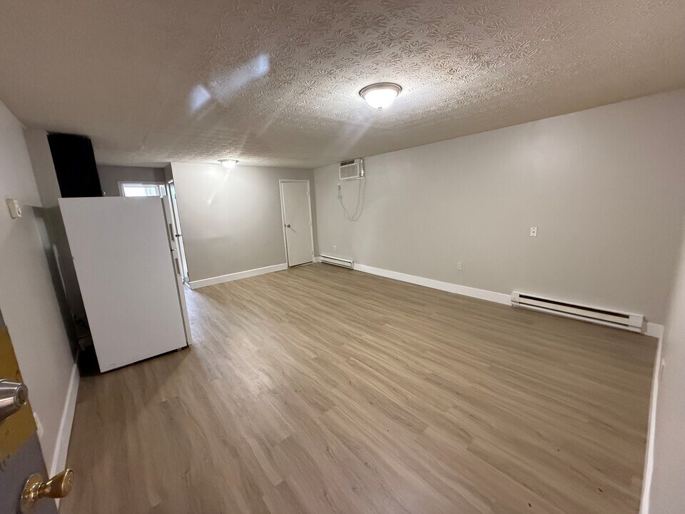 West Galbraith Apartments in Cincinnati, OH - Building Photo