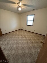 12065 Bottom Rd in Dresden, OH - Building Photo - Building Photo