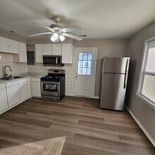 17380 Lincoln Ave in Eastpointe, MI - Building Photo - Building Photo