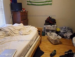 23 Greylock Rd-Unit -APT# N/A in Boston, MA - Building Photo - Building Photo