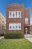 1341 Ridgeland Ave in Berwyn, IL - Building Photo