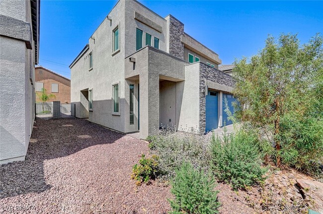 642 Steep Cyn Ave in Las Vegas, NV - Building Photo - Building Photo