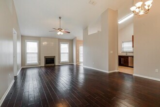 4642 Ridge Point Ct in Jacksonville, FL - Building Photo - Building Photo