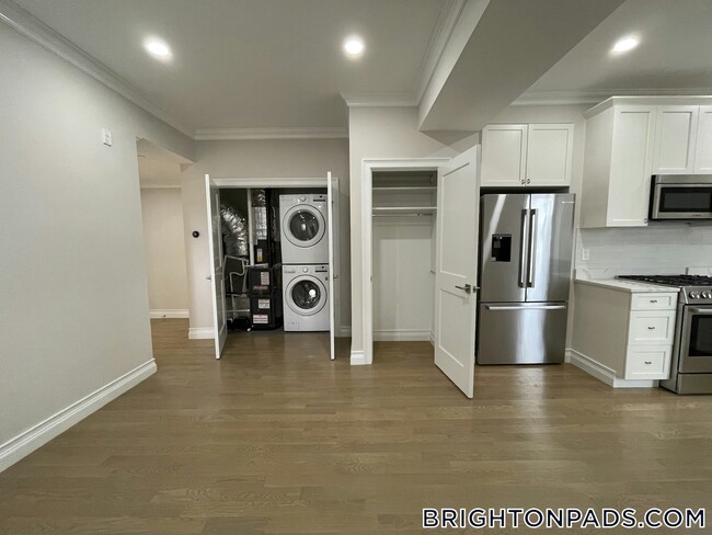property at 14 Mt Hood Rd