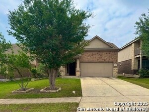 6313 Iris Run in New Braunfels, TX - Building Photo