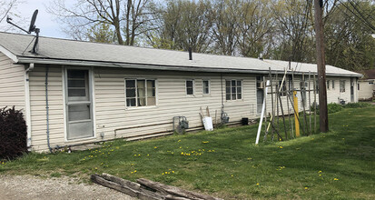 880 Cleveland St in Elyria, OH - Building Photo - Building Photo