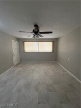 5101 Manor Ct in Cape Coral, FL - Building Photo - Building Photo