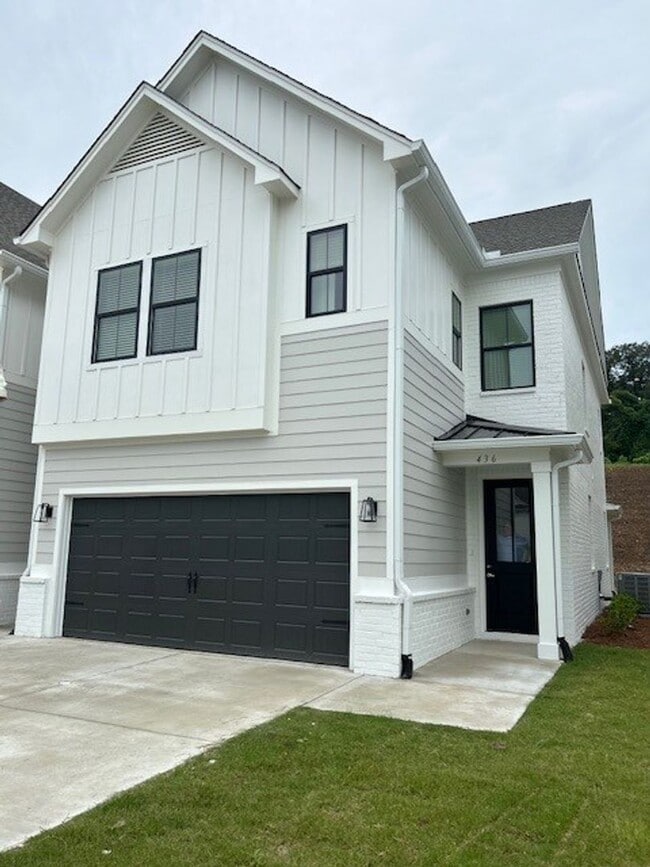 property at 468 Lily Loop