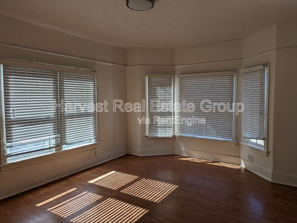 1532 8th Ave in Oakland, CA - Foto de edificio