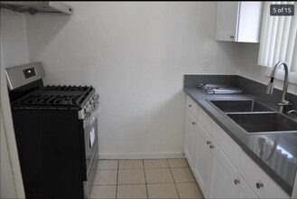 752 S White Ave in Pomona, CA - Building Photo - Building Photo
