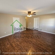 4205 Vine St in Brown City, MI - Building Photo - Building Photo