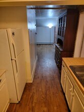 683 State St, Unit Garden 1 in Portsmouth, NH - Building Photo - Building Photo